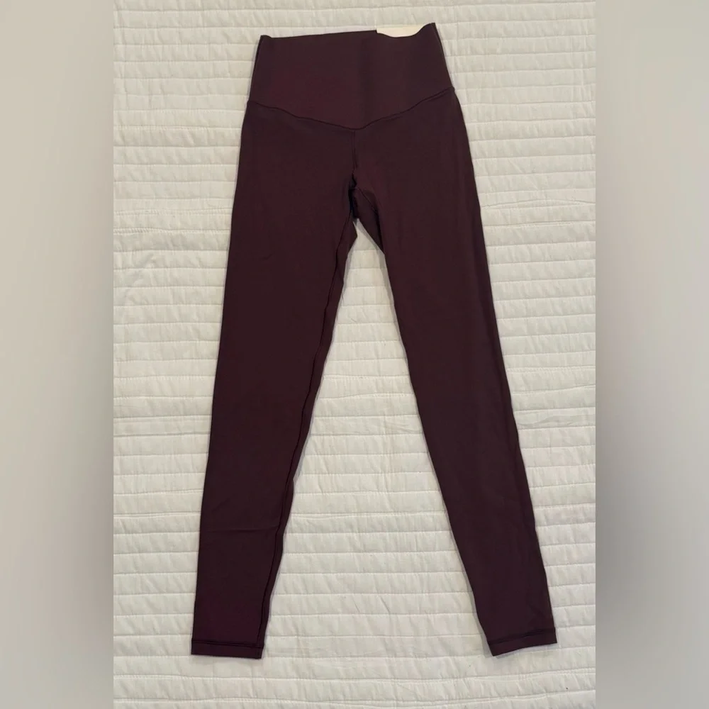 NWT Aerie Offline Real Me Xtra 7/8 Legging Burgundy Sz XS - Picture 9 of 9